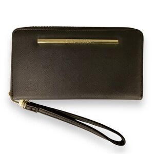 Steve Madden zip wallet